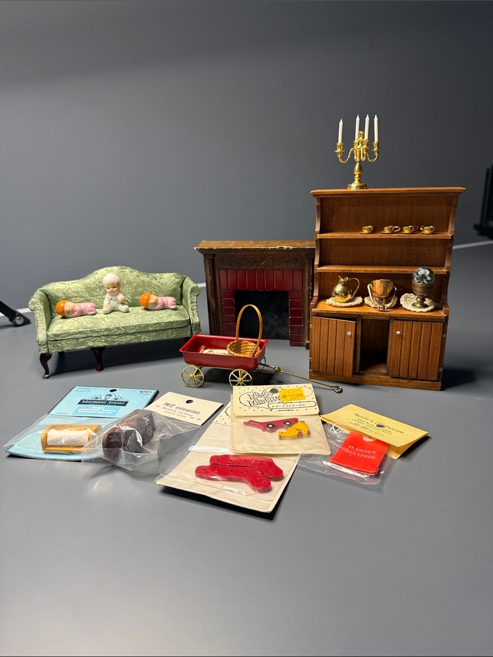 Vintage Dollhouse Miniatures Lot-Added